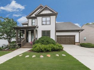 215 Haleys Ct, Woodstock, GA 30188