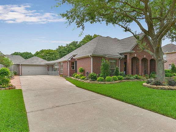 2nd image of 6406 Stone Briar Dr