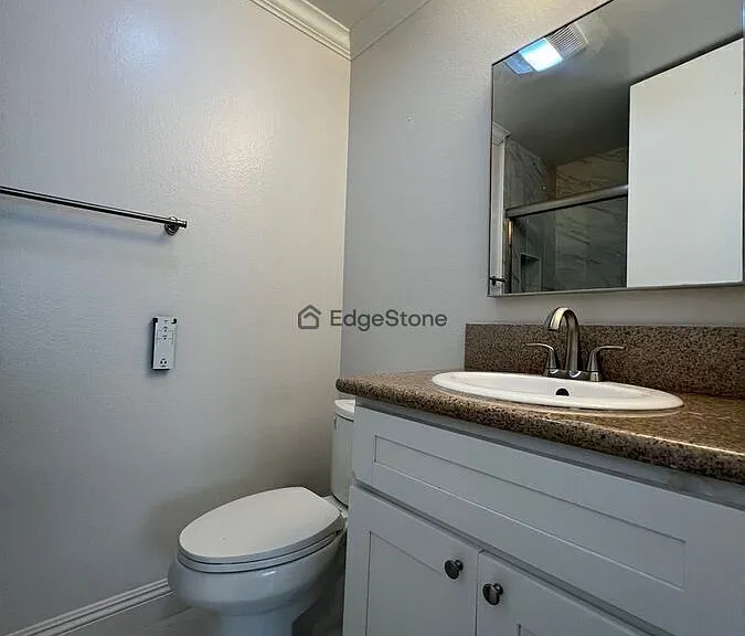 6526 Ocean Crest Dr #A214 — Photo 10