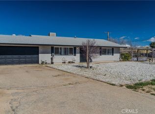 10777 Manhasset Rd, Apple Valley, CA 92308