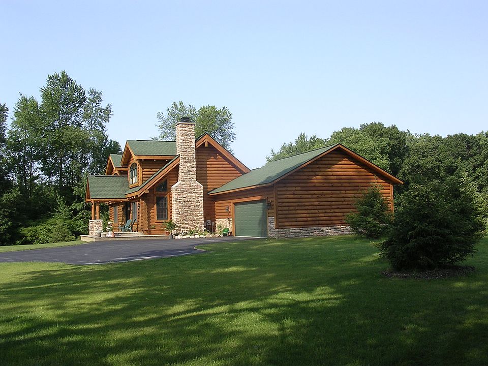 1st image of 7837 Poplar Dr
