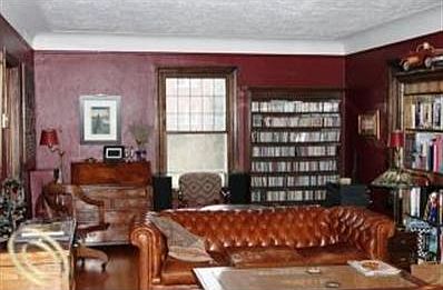 2nd image of 894 Lakepointe St