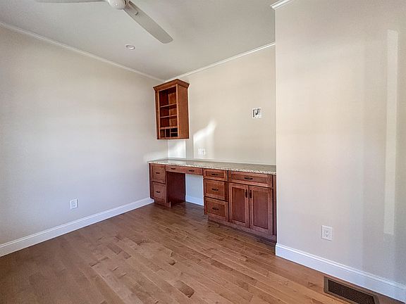 2nd image of 55 Cliffside Drive #55