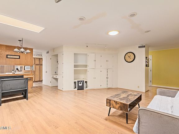 4th image of 501 W EL CAMINITO Drive
