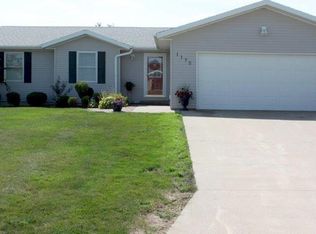 1175 13th St NE, Sioux Center, IA 51250