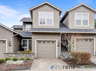 8585 SE Bristol Park Dr, Happy Valley, OR 97086