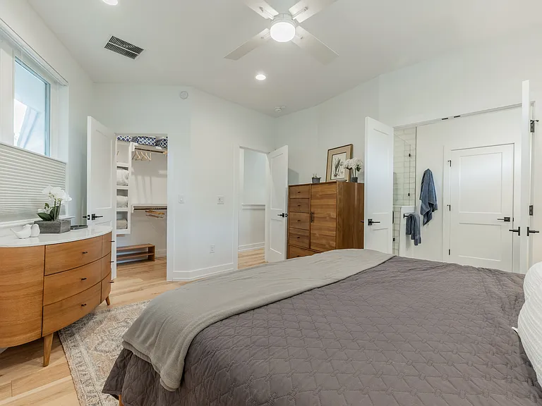 712 Vargas Rd #1 — Photo 23