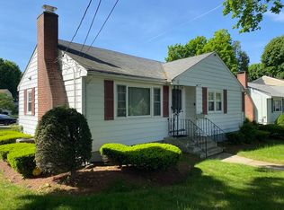 142 Elm St, Stoneham, MA 02180