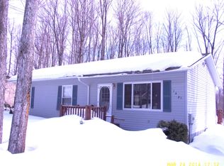 1445 S Mapleleaf Dr, Gaylord, MI 49735