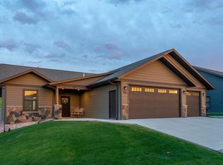 2185 Arrowhead Cir, Spearfish, SD 57783