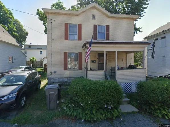 7 Milton St, Framingham, MA 01702