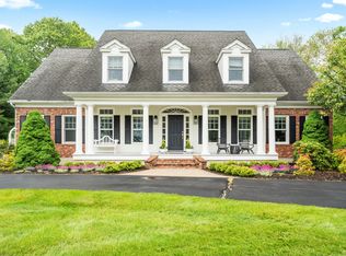 29 Manzoni Farm Dr, Madison, CT 06443