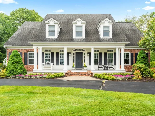 29 Manzoni Farm Drive, Madison, CT 06443