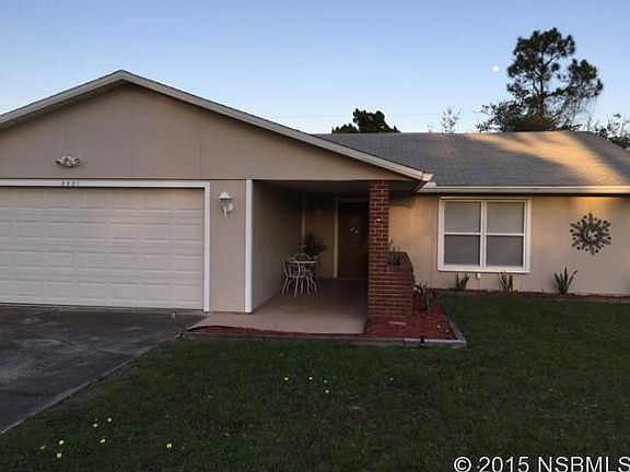 2nd image of 2421 Travelers Palm Dr