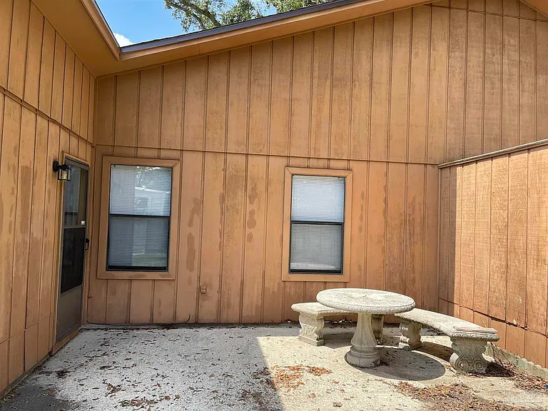 7812 Deborah Dr — Photo 17