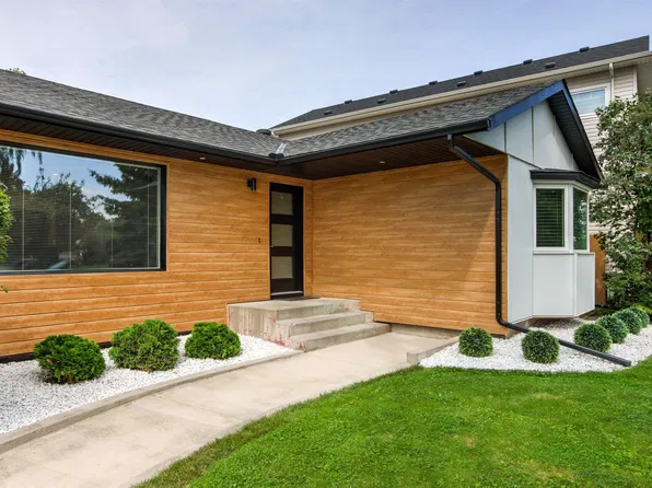 4704 106a Ave NW, Edmonton, AB T6A 1J5