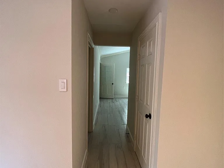 2714 Echo St — Photo 6