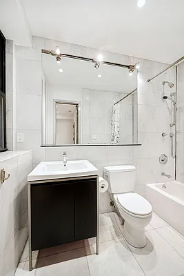 Rented by Compass | media 11