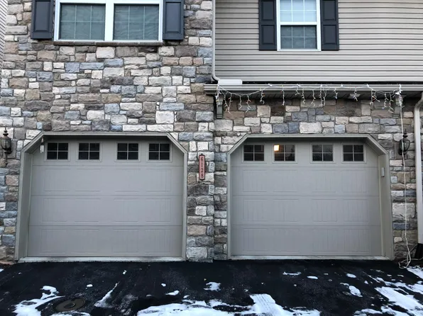 6128 Galleon Dr, Mechanicsburg, PA 17050