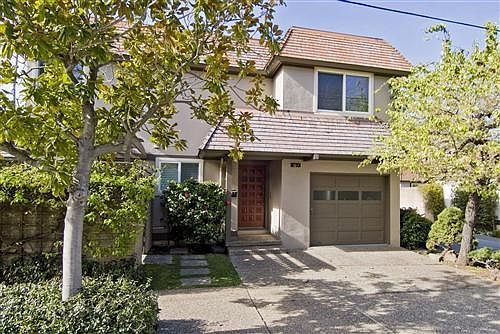 1st image of 107 10th Ave