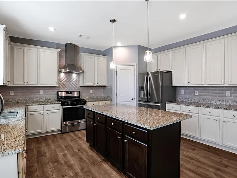 7139 Southface Way — Photo 12