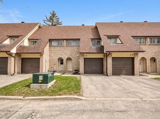 67 Fittons Rd E #18, Orillia, ON L3V2J2