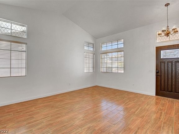 5th image of 2057 Smoketree Village Cir