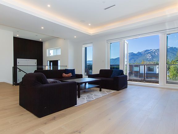 2nd image of 3385 Mamquam Rd #8