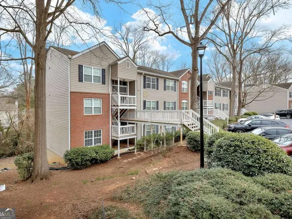 330 Teal Ct, Roswell, GA 30076