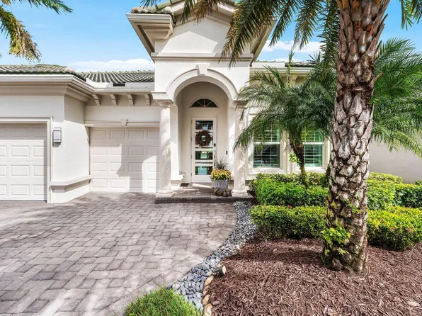 533 Carrara Court, Jupiter, FL 33478