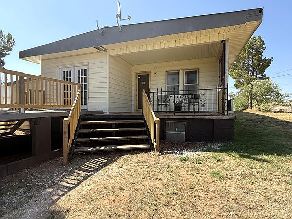 3rd image of 202 S 14th St