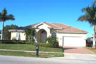 1st image of 400 Marquesas Ct