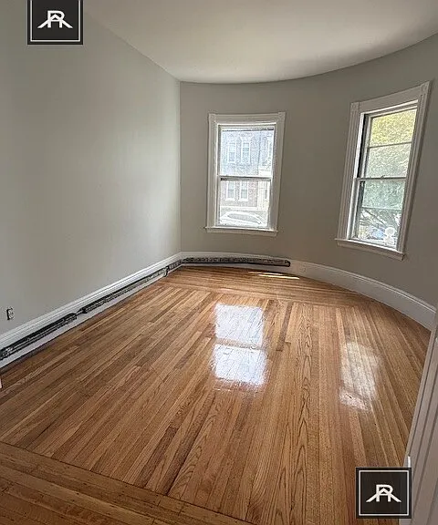 14 Quint Ave #1 — Photo 3
