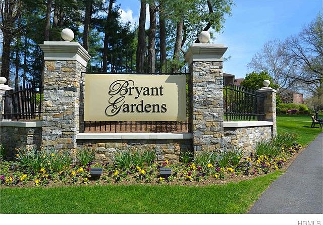 1st image of 2 Bryant Cres APT 1D