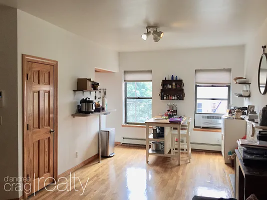 Rented by D'Andrea Craig Realty | media 9