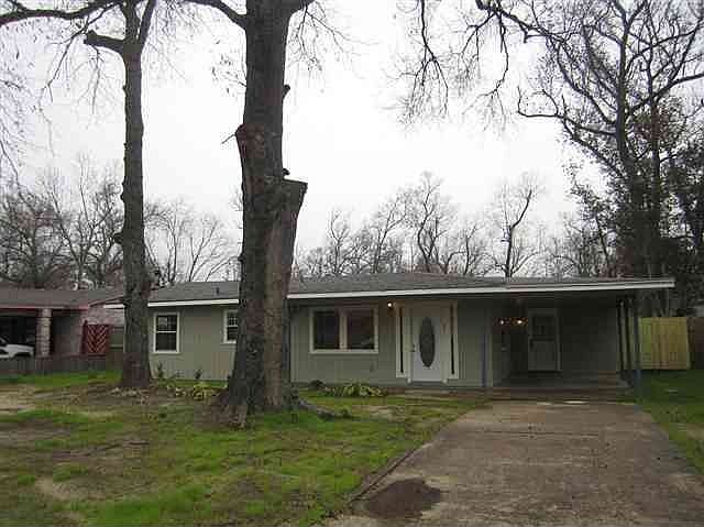 1st image of 258 Berkshire Ln