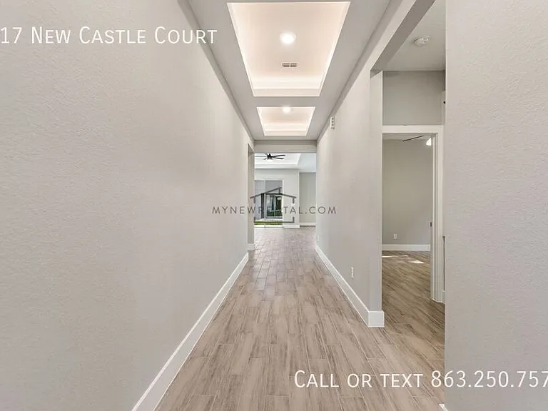 217 Newcastle Ct — Photo 10