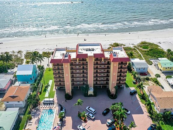 3rd image of 600 Estero Blvd #605