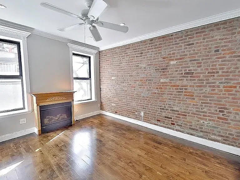 23 Bedford St #2A — Photo 2