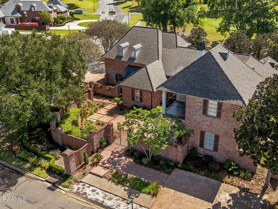1st image of 101 Mission Hills Dr