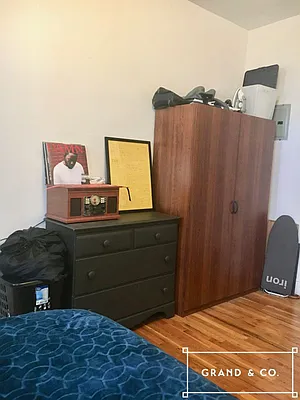 Rented by Grand & Co. | media 35