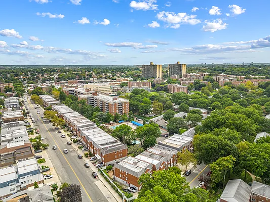 Rented by Keller Williams Realty Gold Coast | media 17