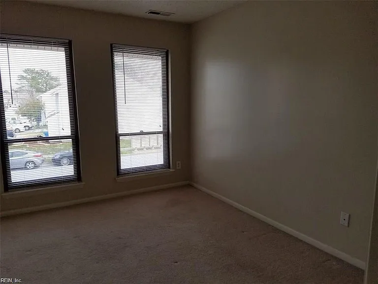 3647 Smokey Chamber Dr — Photo 8