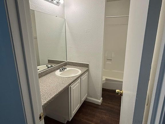 3rd image of 2124 Burton Dr APT 251