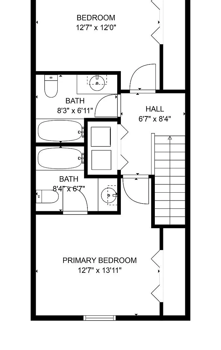 3 Bedroom/2.5 Bathroom only 1/2 Mile from IU Stadium — Photo 2