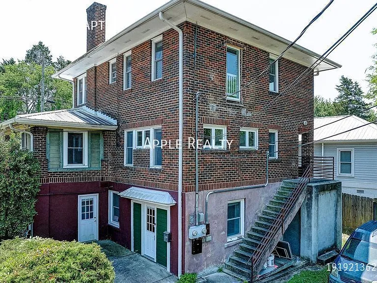 802 Kent St #A — Photo 32
