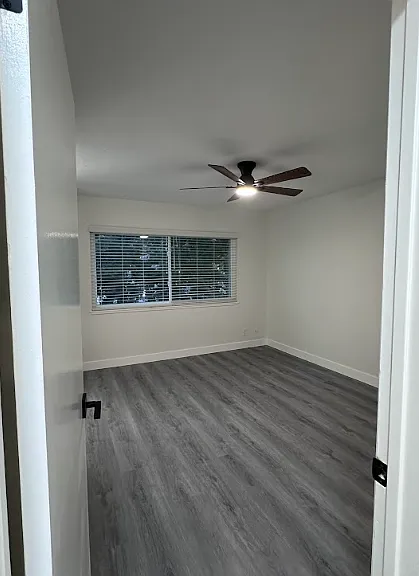 770 Hampshire Ln — Photo 21