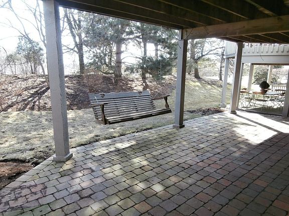 4th image of 755 Chelsey Ct