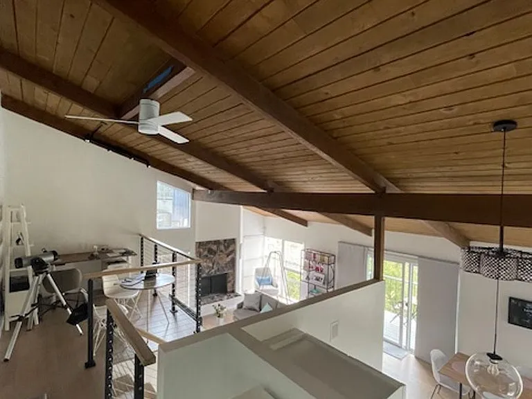 6891 Exeter Dr — Photo 3