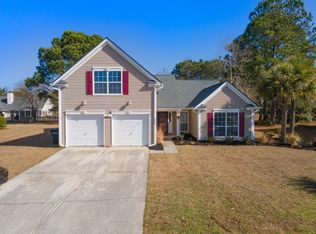 1545 Sweet Myrtle Cir, Mount Pleasant, SC 29466